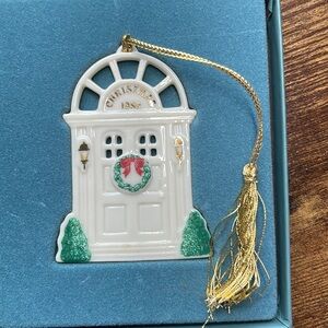 Lenox Holiday Door Vintage 1989 Porcelain Tree Ornament with Box